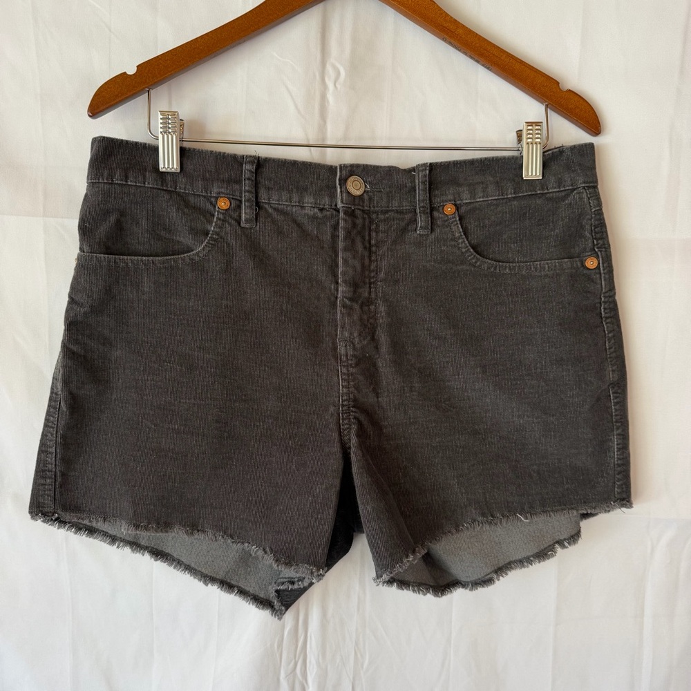 Gap Raw Hem 4" Inseam Women's size 10 Gray Corduroy Shorts Cutoffs Festival
